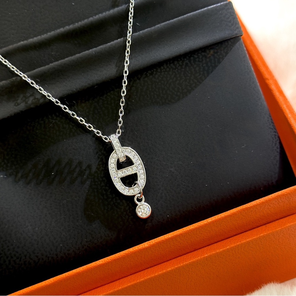 Hermes women's necklace